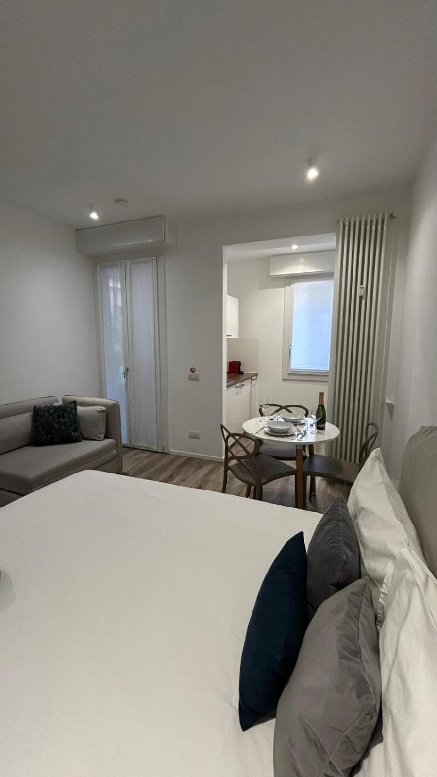 Milanofierapartments Zewnętrze zdjęcie